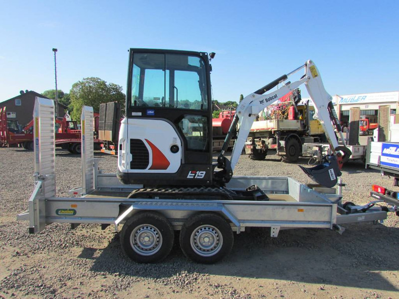 Bobcat E 19 + Anhänger Unsinn 3618-35-14 - Мини багер: снимка 5 Bobcat E 19 + Anhänger Unsinn 3618-35-14 - Мини багер: снимка 5
