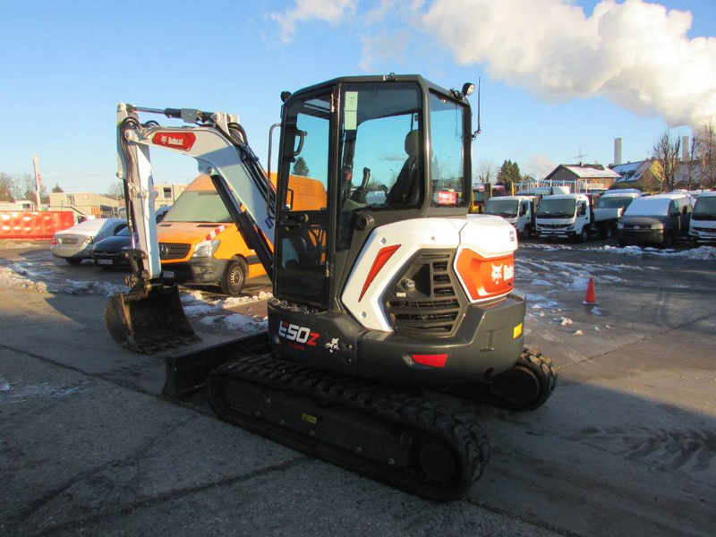 Bobcat E 50 44.000 EUR - Мини багер: снимка 5 Bobcat E 50 44.000 EUR - Мини багер: снимка 5