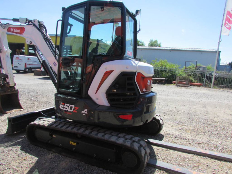 Bobcat E 50 Z 42.500 EUR - Мини багер: снимка 4 Bobcat E 50 Z 42.500 EUR - Мини багер: снимка 4