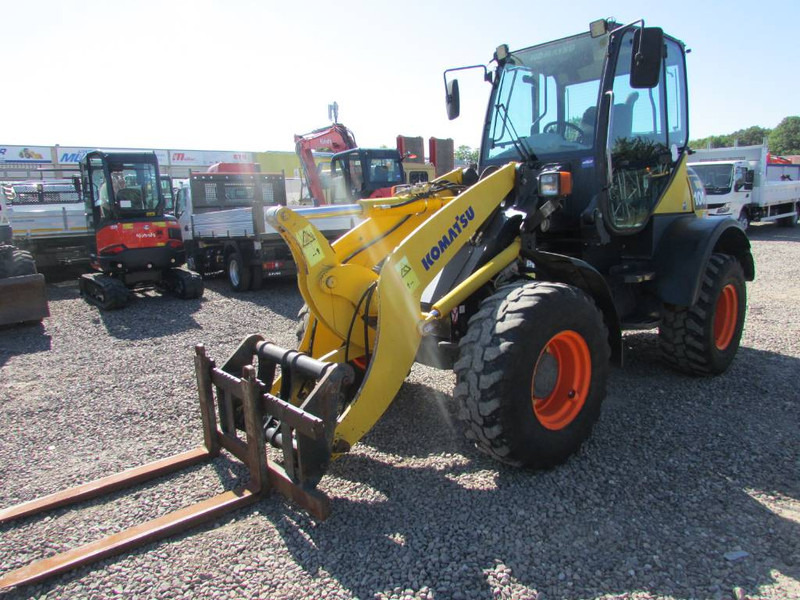 Komatsu WA 100 M-5 Radlader 15.000€ netto - Колесен товарач: снимка 1 Komatsu WA 100 M-5 Radlader 15.000€ netto - Колесен товарач: снимка 1