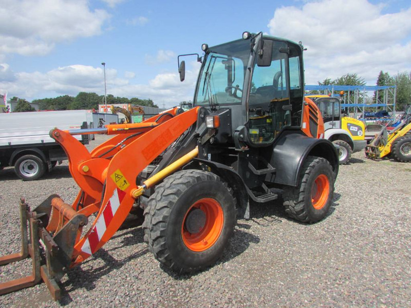 Komatsu WA 100 M-7 Radlader 31.000 EUR - Колесен товарач: снимка 2 Komatsu WA 100 M-7 Radlader 31.000 EUR - Колесен товарач: снимка 2