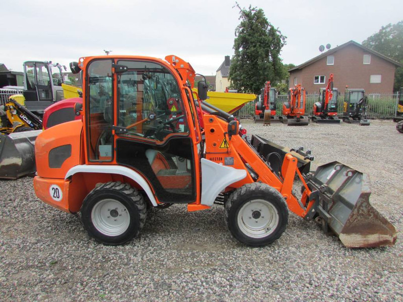 Kramer 5035 Radlader 21.000 EUR - Колесен товарач: снимка 1 Kramer 5035 Radlader 21.000 EUR - Колесен товарач: снимка 1