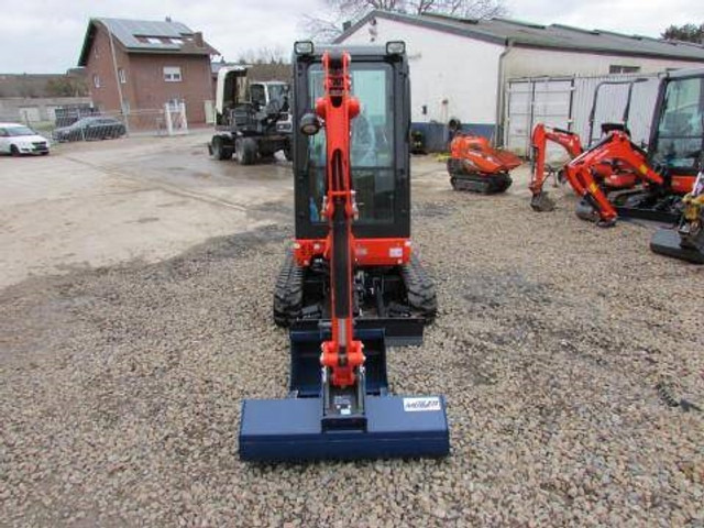Kubota KX 019-4 Minibagger 26.750 EUR - Мини багер: снимка 3 Kubota KX 019-4 Minibagger 26.750 EUR - Мини багер: снимка 3