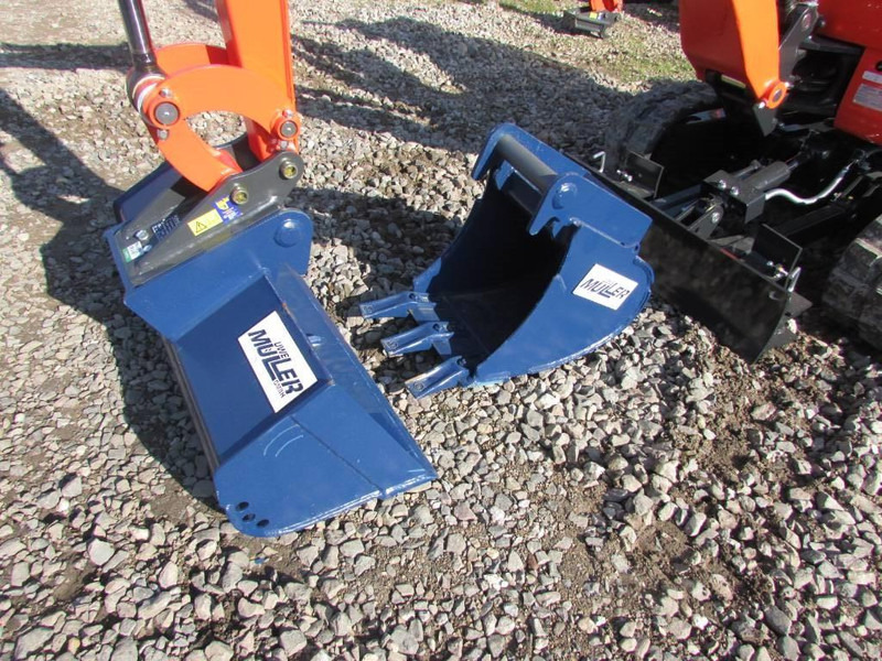 Kubota U 10-5 Side Lever Minibagger 21.500 EUR U10-5 - Мини багер: снимка 2 Kubota U 10-5 Side Lever Minibagger 21.500 EUR U10-5 - Мини багер: снимка 2