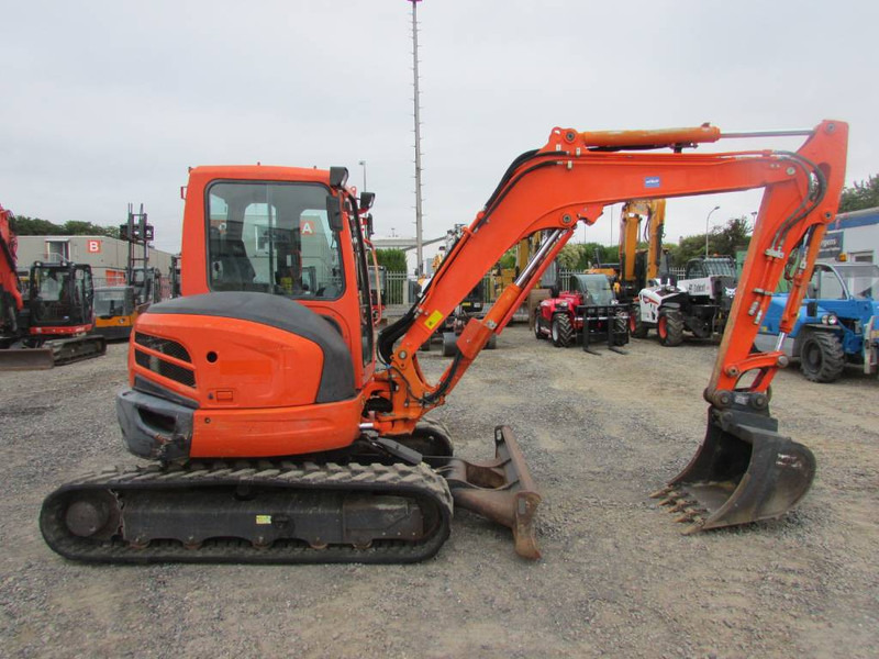 Kubota U 55-4 25.500 EUR - Мини багер: снимка 1 Kubota U 55-4 25.500 EUR - Мини багер: снимка 1