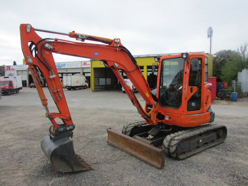 Kubota U 55-4 25.500 EUR - Мини багер: снимка 3 Kubota U 55-4 25.500 EUR - Мини багер: снимка 3