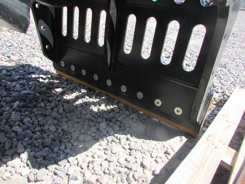 MB CRUSHER G 1000 S4 Sortiergreifer 14.000 EUR - Грайфер за Строителна техника: снимка 4 MB CRUSHER G 1000 S4 Sortiergreifer 14.000 EUR - Грайфер за Строителна техника: снимка 4