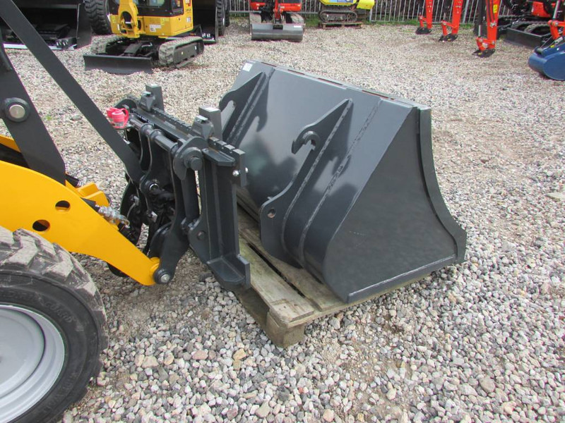 Schäffer 2428 SLT Schmalspur Radlader 32.500 - Мини верижен товарач: снимка 2 Schäffer 2428 SLT Schmalspur Radlader 32.500 - Мини верижен товарач: снимка 2
