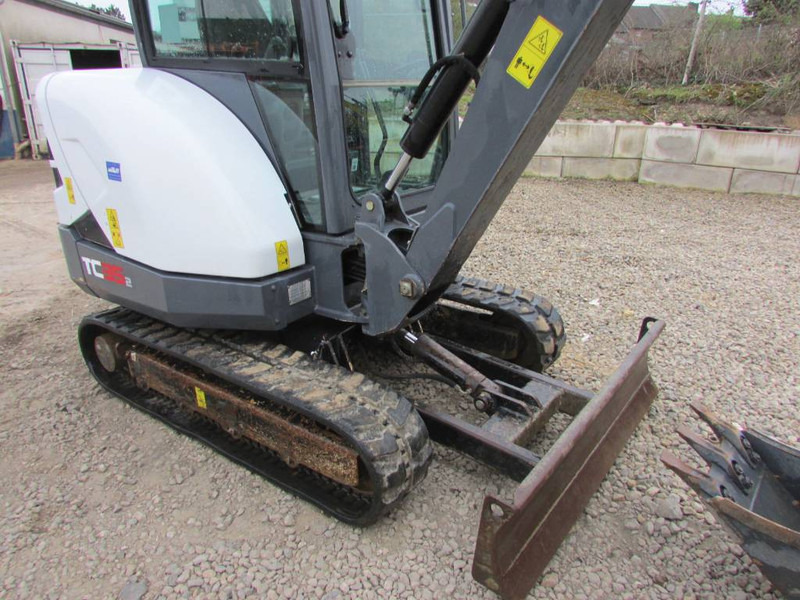 Terex TC 35-2 Minibagger 24.500 EUR Top Zustand - Мини багер: снимка 3 Terex TC 35-2 Minibagger 24.500 EUR Top Zustand - Мини багер: снимка 3
