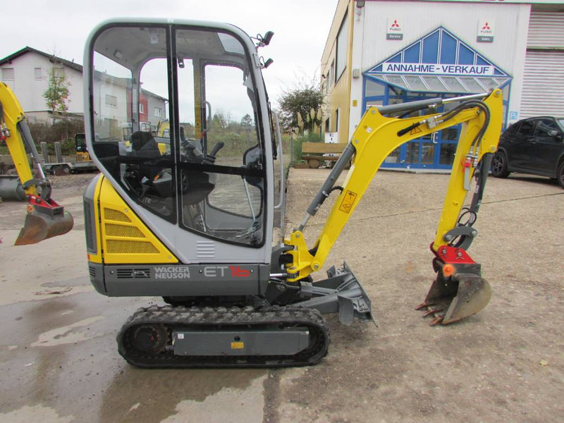 WACKER NEUSON ET 16 Minibagger 22.500 EUR hydr. Schnellwechsler - Мини багер: снимка 1 WACKER NEUSON ET 16 Minibagger 22.500 EUR hydr. Schnellwechsler - Мини багер: снимка 1