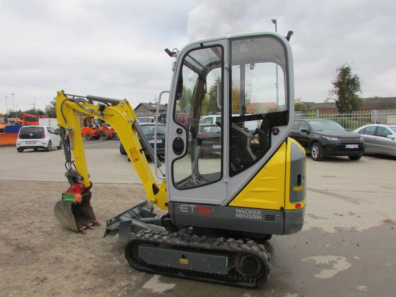 WACKER NEUSON ET 16 Minibagger 22.500 EUR hydr. Schnellwechsler - Мини багер: снимка 3 WACKER NEUSON ET 16 Minibagger 22.500 EUR hydr. Schnellwechsler - Мини багер: снимка 3