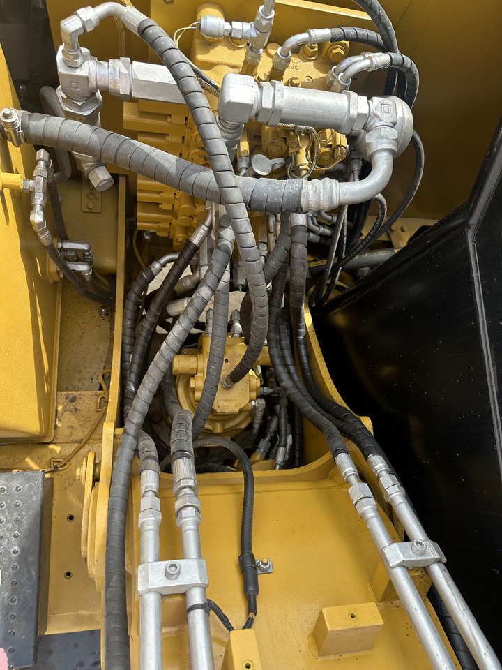 Мини багер CATERPILLAR 307E2: снимка 7