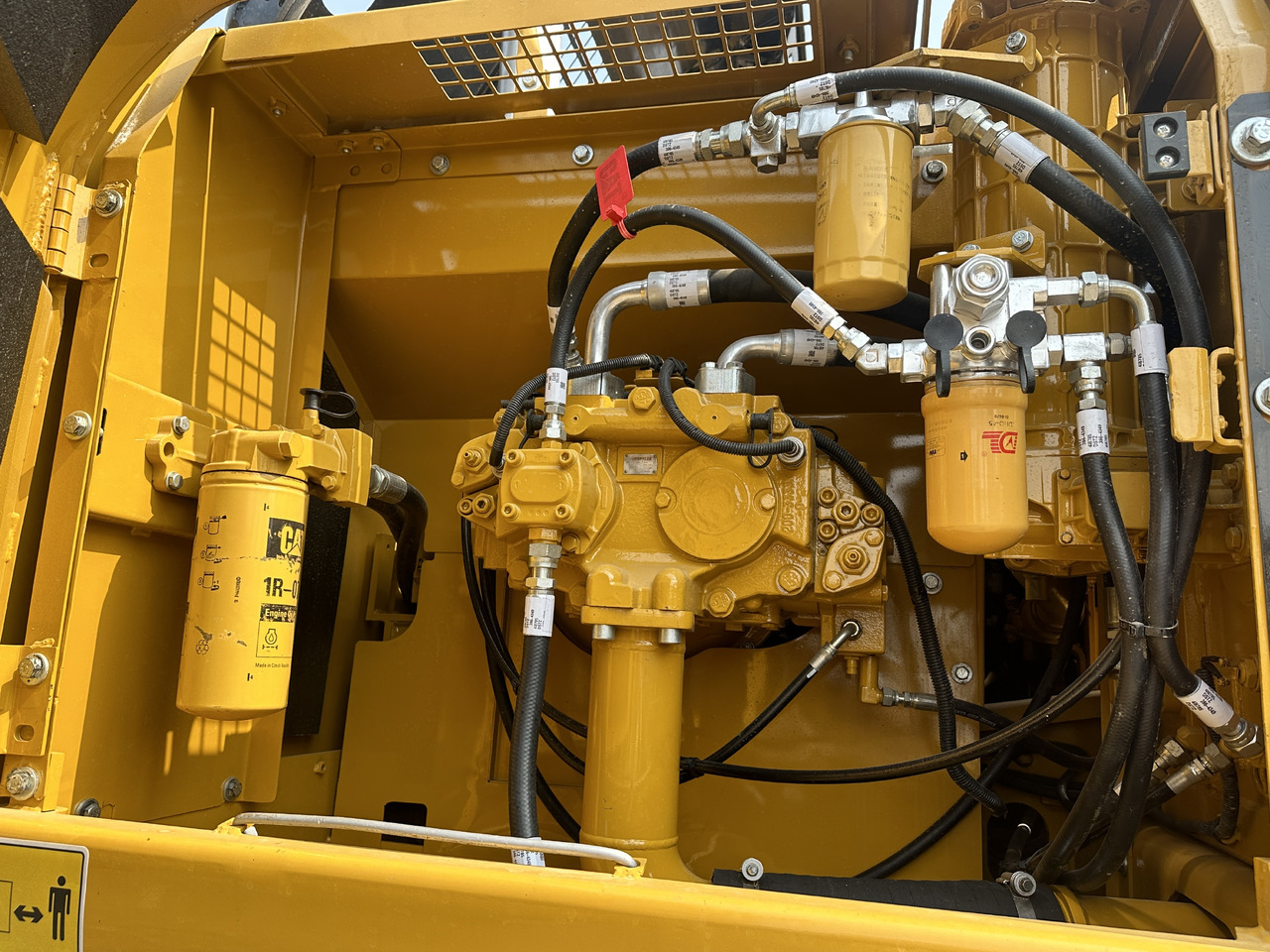 CATERPILLAR 329D2L - Верижен багер: снимка 5 CATERPILLAR 329D2L - Верижен багер: снимка 5