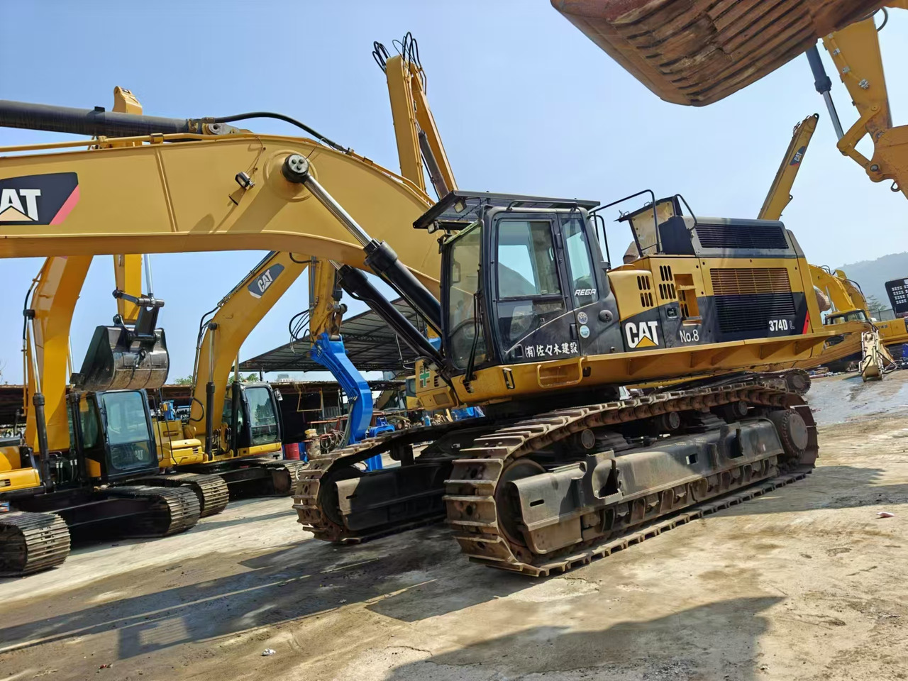 CATERPILLAR 374DL - Верижен багер: снимка 3 CATERPILLAR 374DL - Верижен багер: снимка 3
