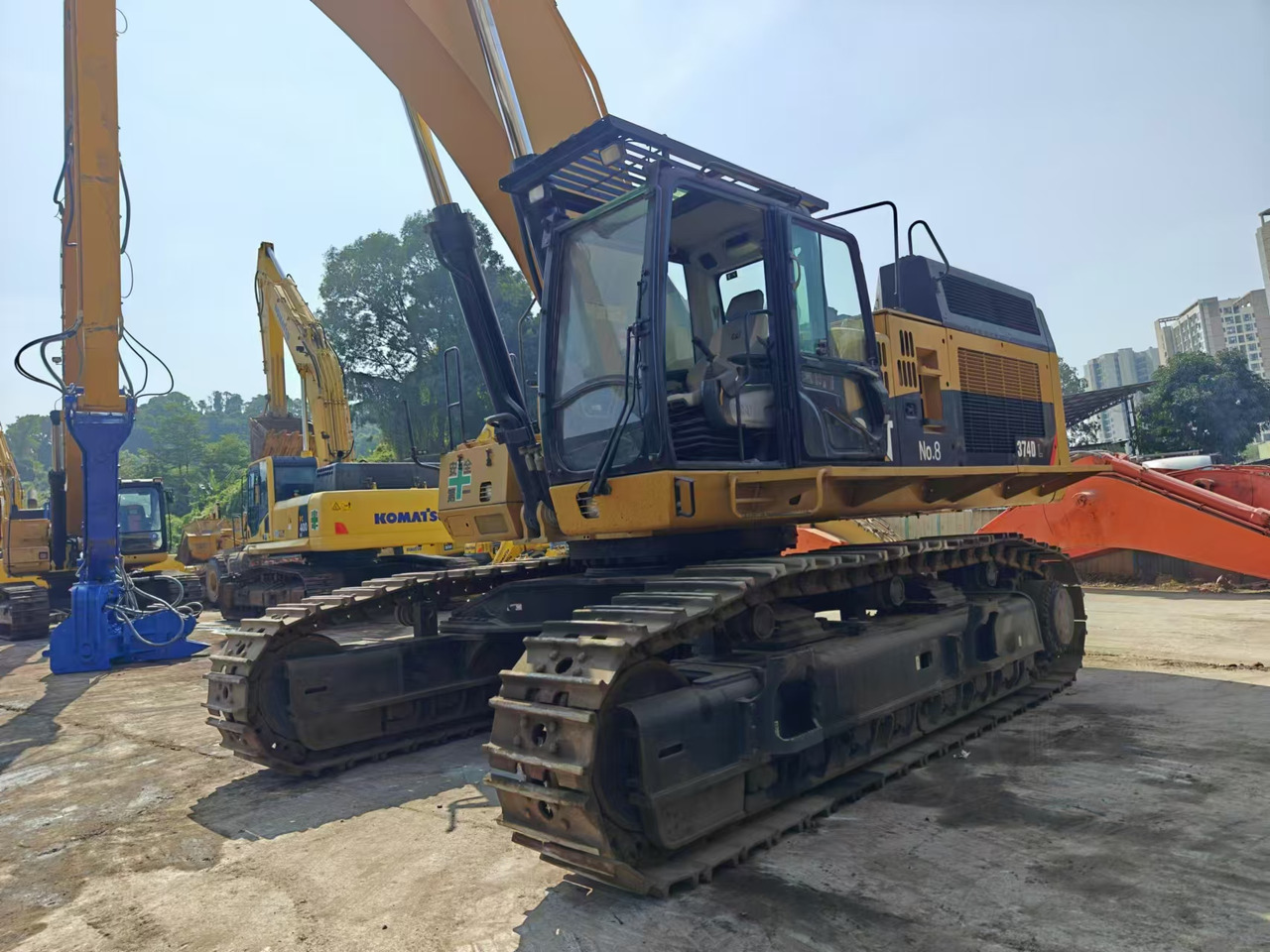 CATERPILLAR 374DL - Верижен багер: снимка 2 CATERPILLAR 374DL - Верижен багер: снимка 2