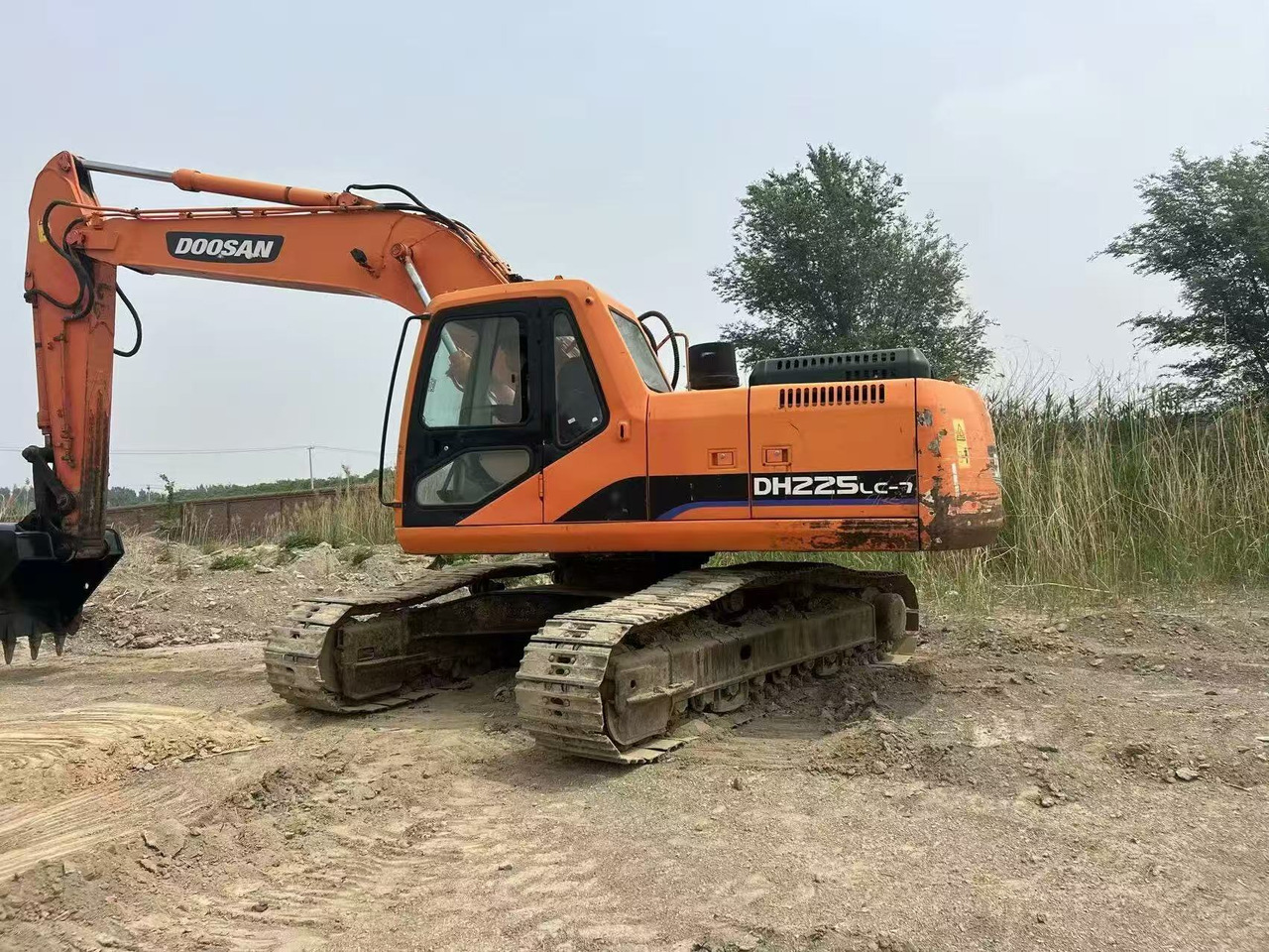 DOOSAN DH225LC-7 - Верижен багер: снимка 4 DOOSAN DH225LC-7 - Верижен багер: снимка 4