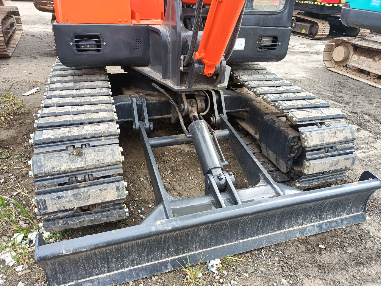 DOOSAN DH60-7 - Верижен багер: снимка 2 DOOSAN DH60-7 - Верижен багер: снимка 2