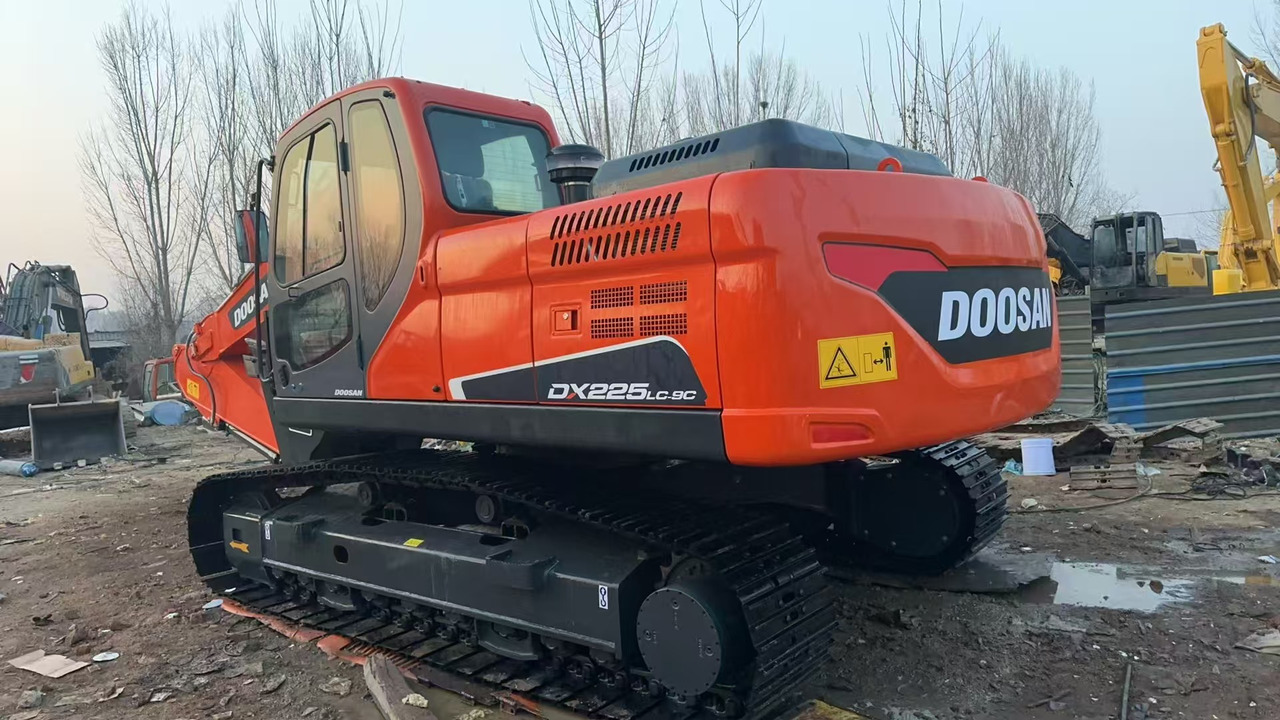DOOSAN DX225 - Верижен багер: снимка 5 DOOSAN DX225 - Верижен багер: снимка 5