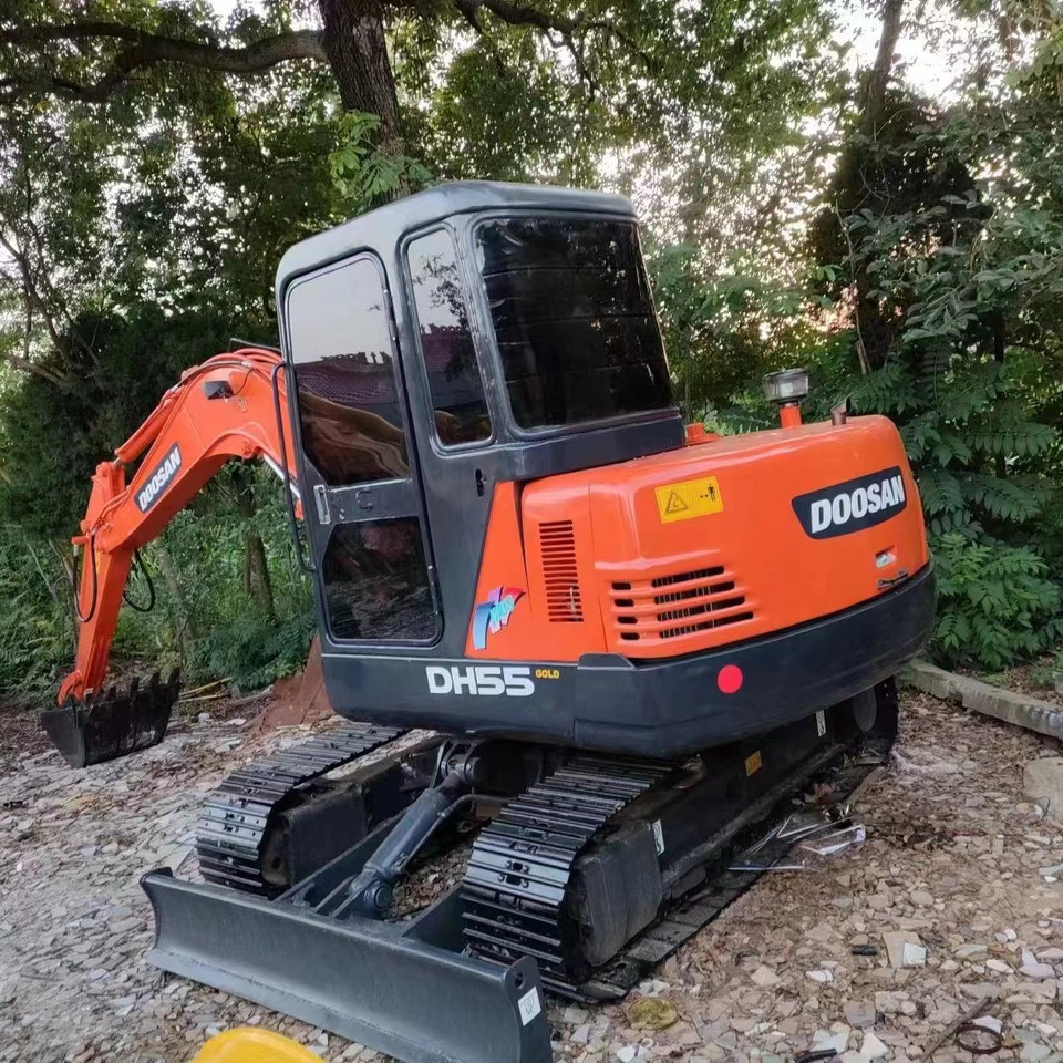 Doosan DH 55 - Мини багер: снимка 2 Doosan DH 55 - Мини багер: снимка 2