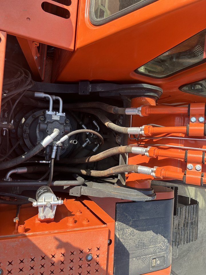 Лизинг на Doosan DX300-9C Doosan DX300-9C: снимка 8