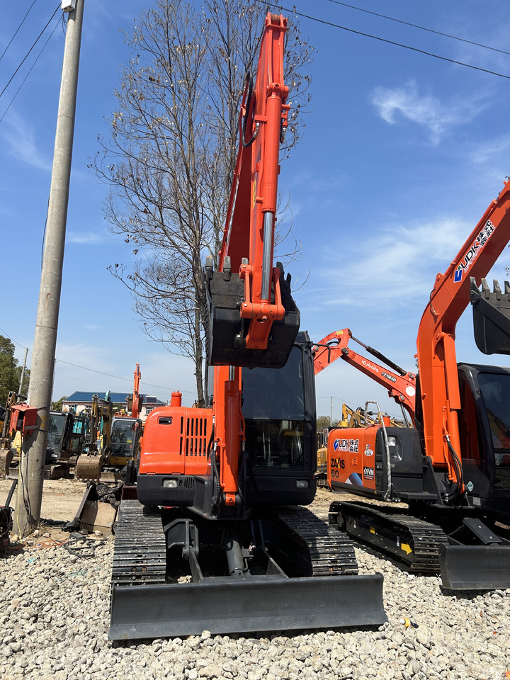 Doosan DX60 - Мини багер: снимка 2 Doosan DX60 - Мини багер: снимка 2