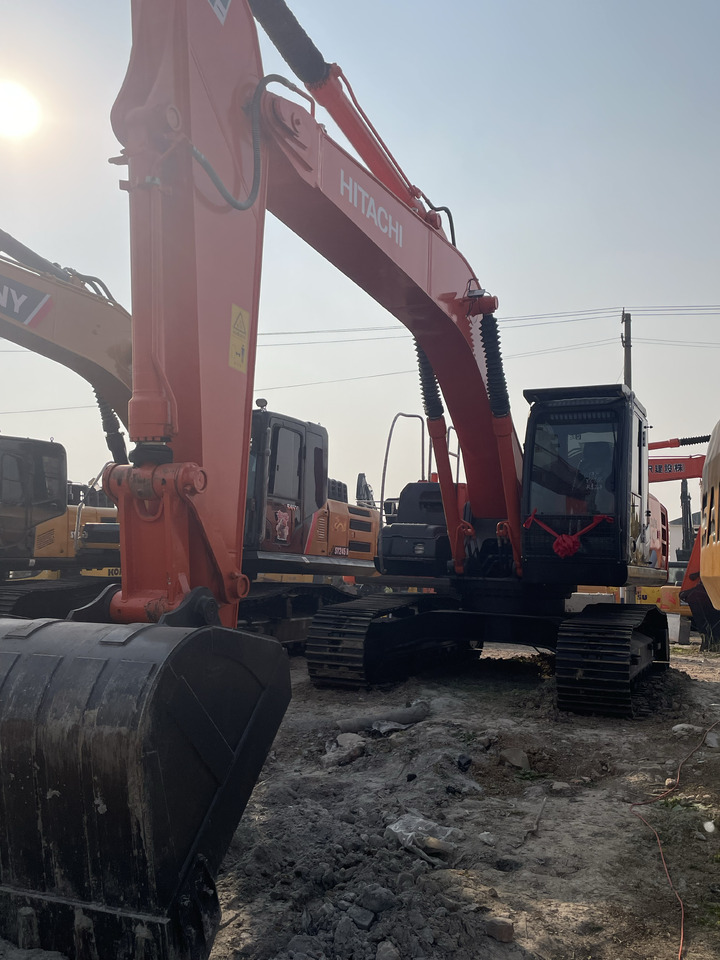 HITACHI ZX210 - Верижен багер: снимка 4 HITACHI ZX210 - Верижен багер: снимка 4