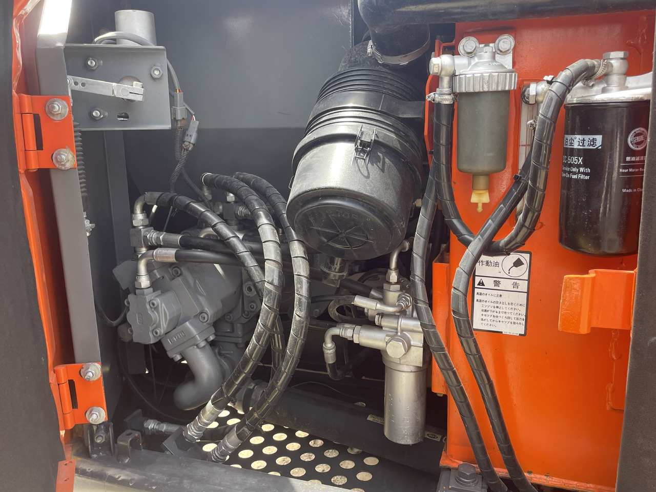 Верижен багер Hitachi ZX 70: снимка 10 Верижен багер Hitachi ZX 70: снимка 10