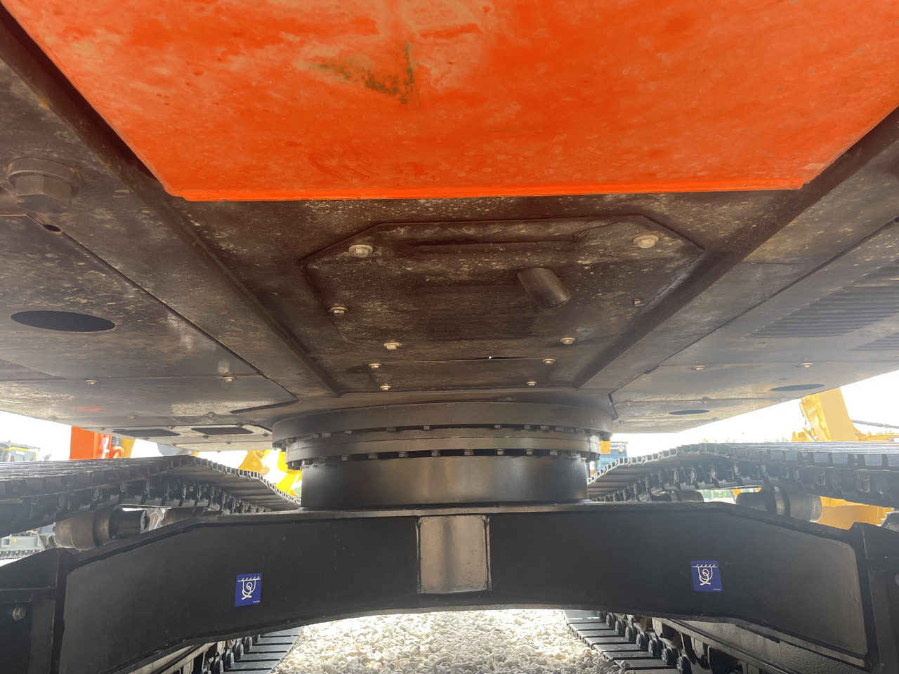 Hitachi ZX200 - Верижен багер: снимка 4 Hitachi ZX200 - Верижен багер: снимка 4