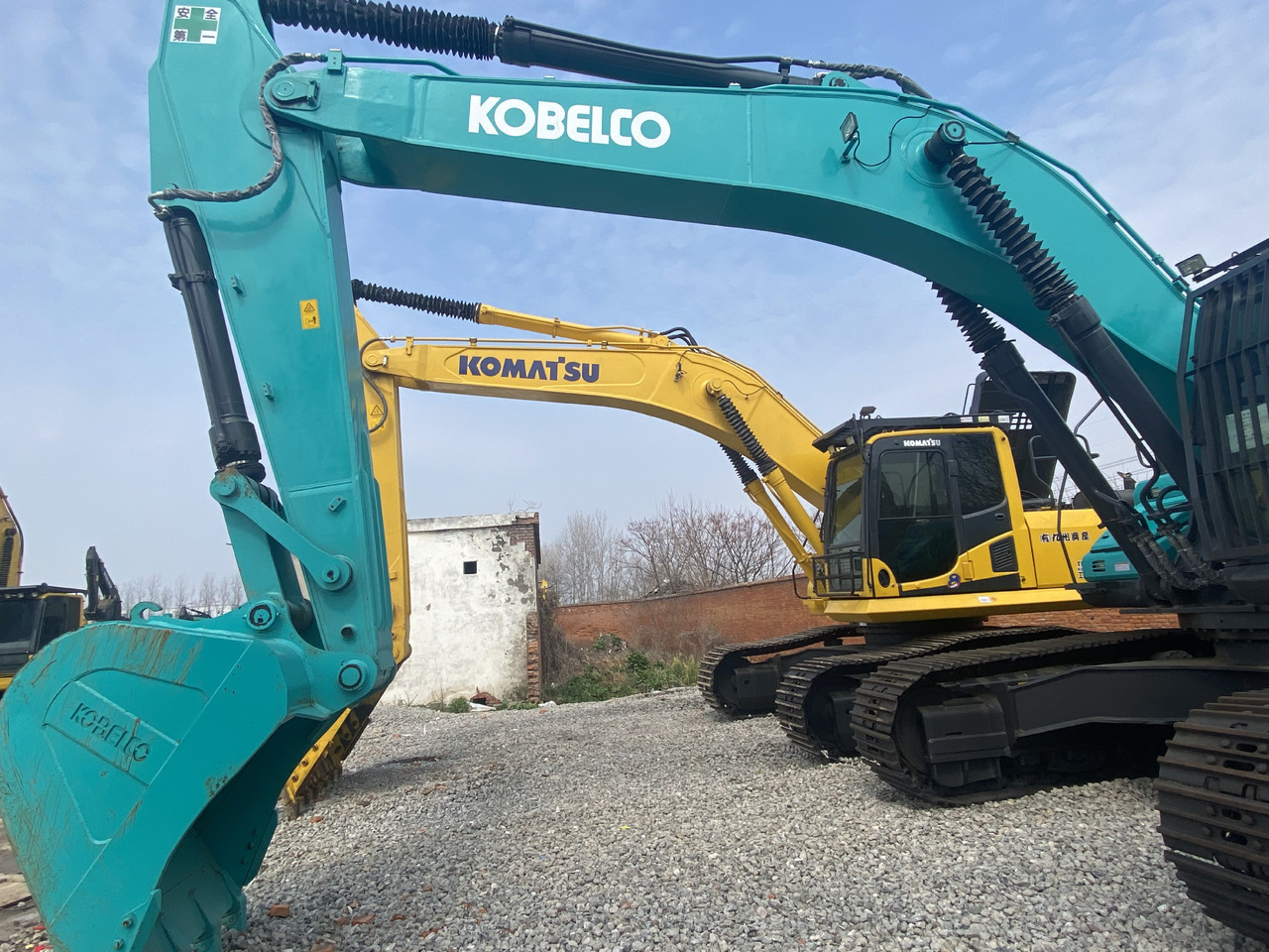KOBELCO SK350-8 - Верижен багер: снимка 3 KOBELCO SK350-8 - Верижен багер: снимка 3