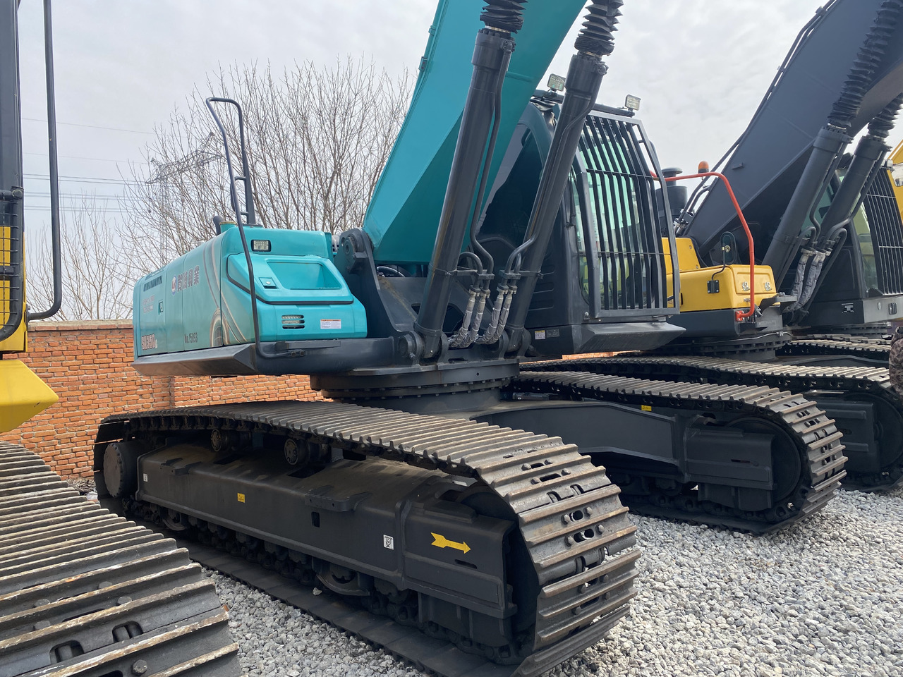 KOBELCO SK350-8 - Верижен багер: снимка 2 KOBELCO SK350-8 - Верижен багер: снимка 2