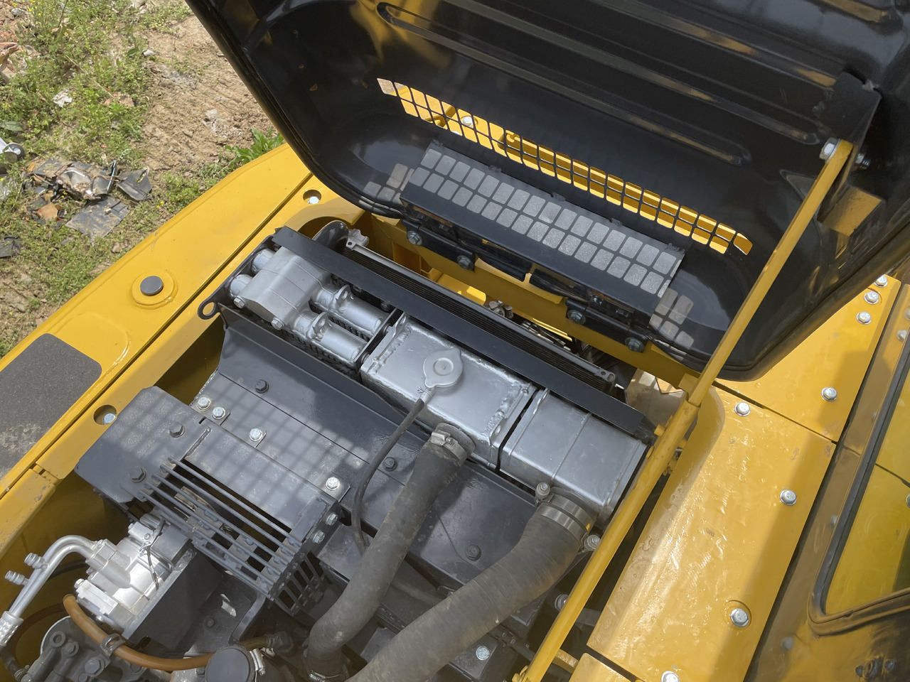 KOMATSU PC 130-7 - Мини багер: снимка 5 KOMATSU PC 130-7 - Мини багер: снимка 5