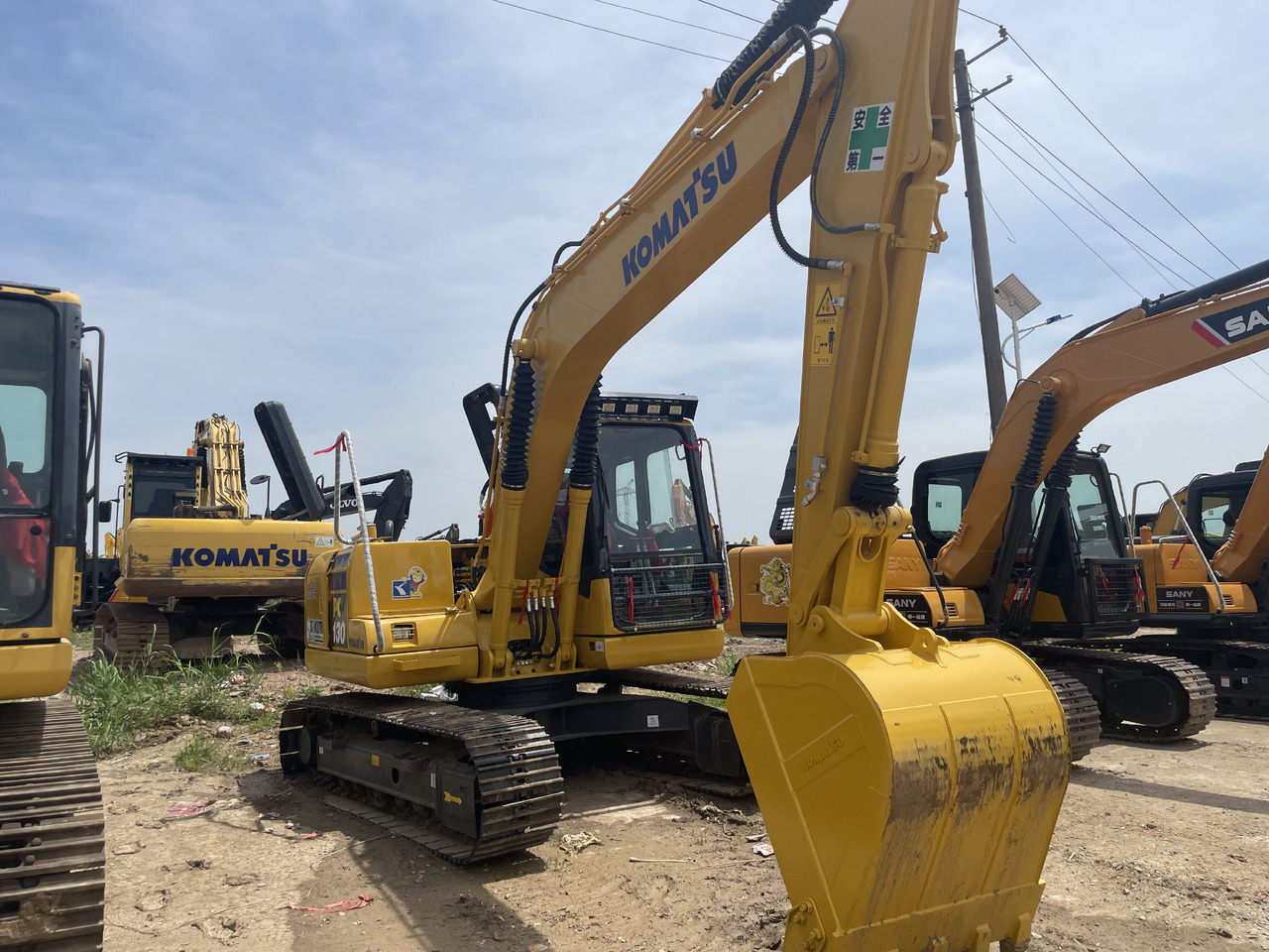 Мини багер KOMATSU PC 130-7: снимка 10