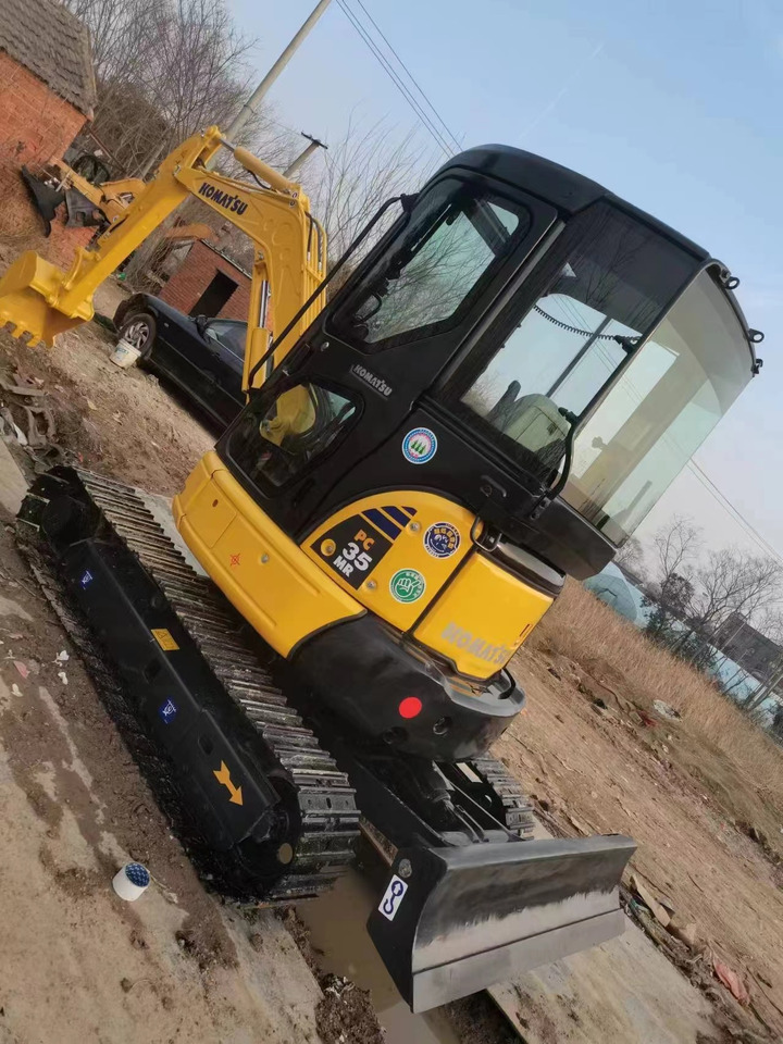 KOMATSU PC 35 MR - Мини багер: снимка 5 KOMATSU PC 35 MR - Мини багер: снимка 5