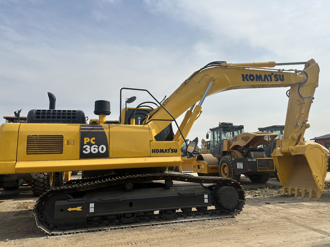 KOMATSU PC360 - Верижен багер: снимка 1 KOMATSU PC360 - Верижен багер: снимка 1