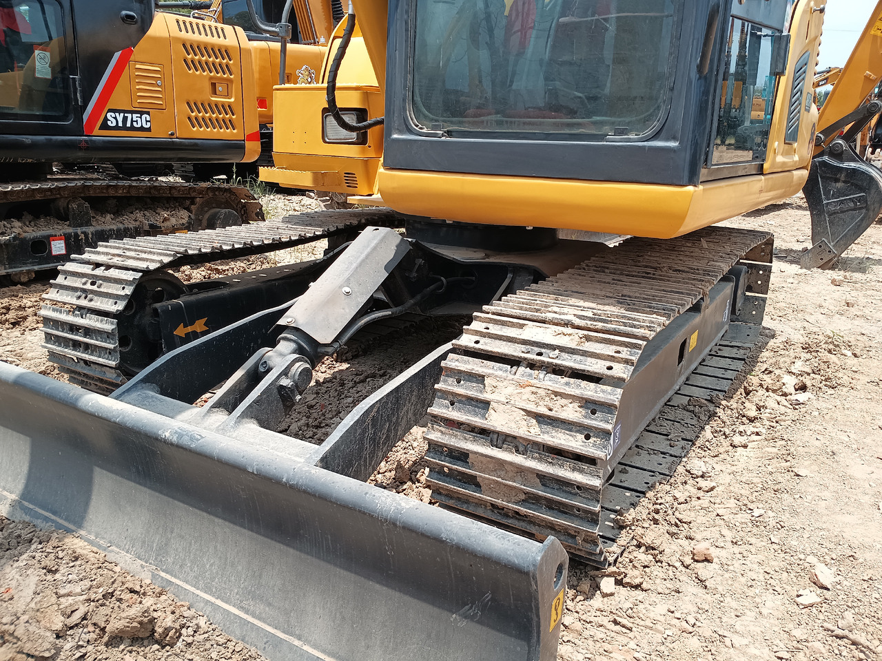Komatsu PC70 - Верижен багер: снимка 5 Komatsu PC70 - Верижен багер: снимка 5