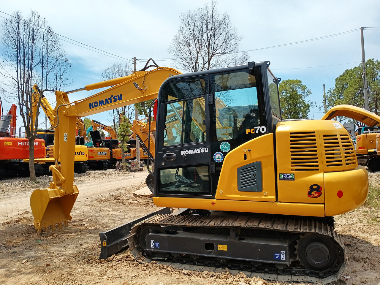 Komatsu PC70 - Верижен багер: снимка 1 Komatsu PC70 - Верижен багер: снимка 1