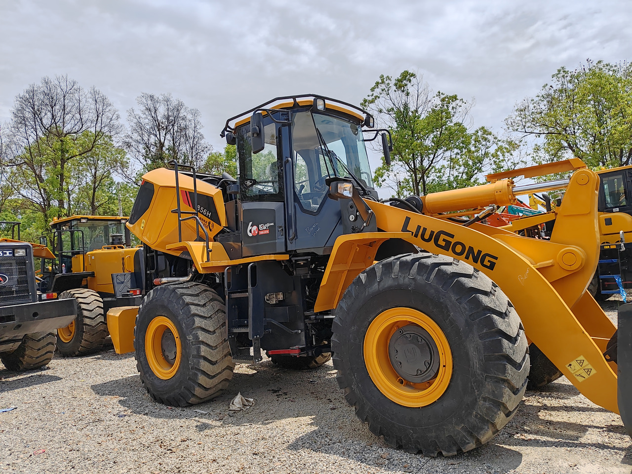 Верижен багер LIUGONG CLG856H: снимка 7