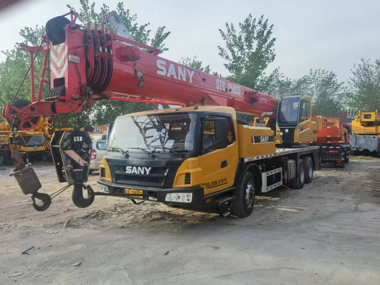 SANY STC250H - Портален кран: снимка 1 SANY STC250H - Портален кран: снимка 1