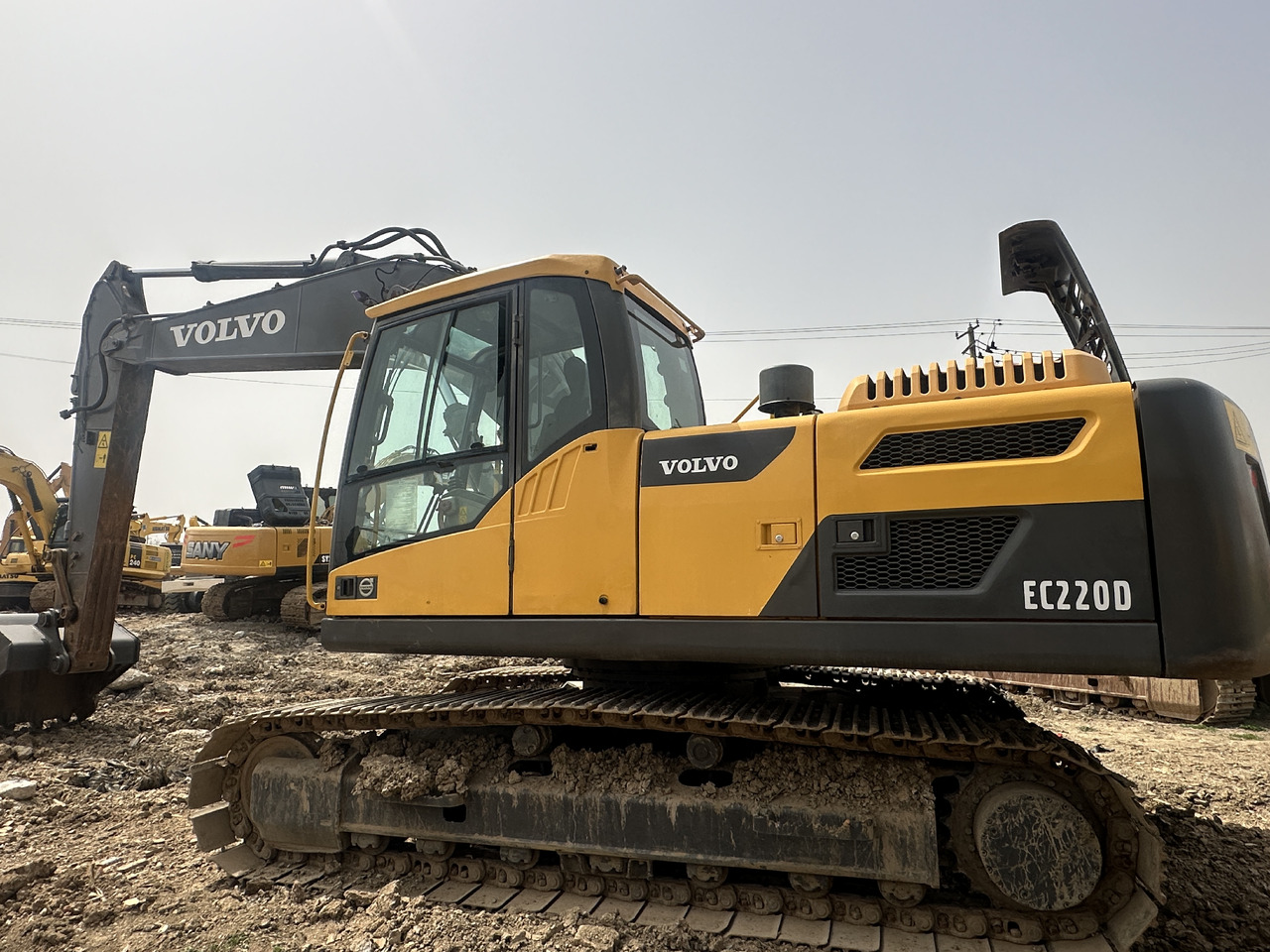 VOLVO EC220D - Верижен багер: снимка 1 VOLVO EC220D - Верижен багер: снимка 1