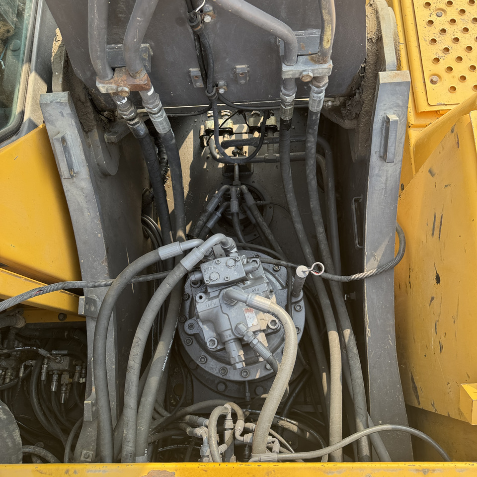 VOLVO EC240BLC - Верижен багер: снимка 4 VOLVO EC240BLC - Верижен багер: снимка 4