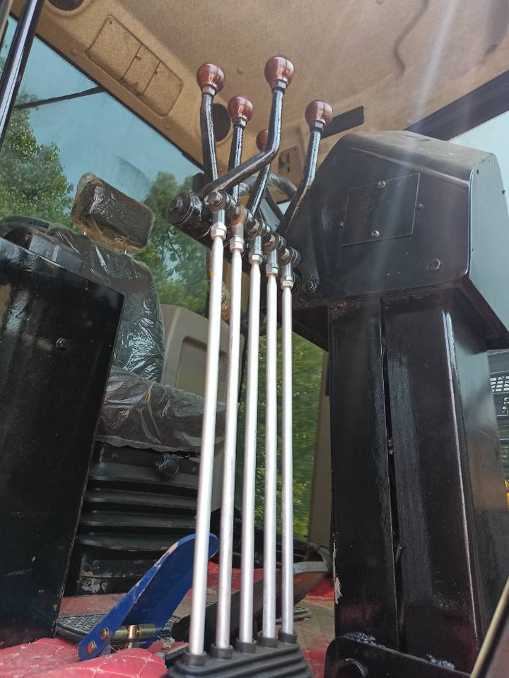 Грейдер XCMG GR 185: снимка 7