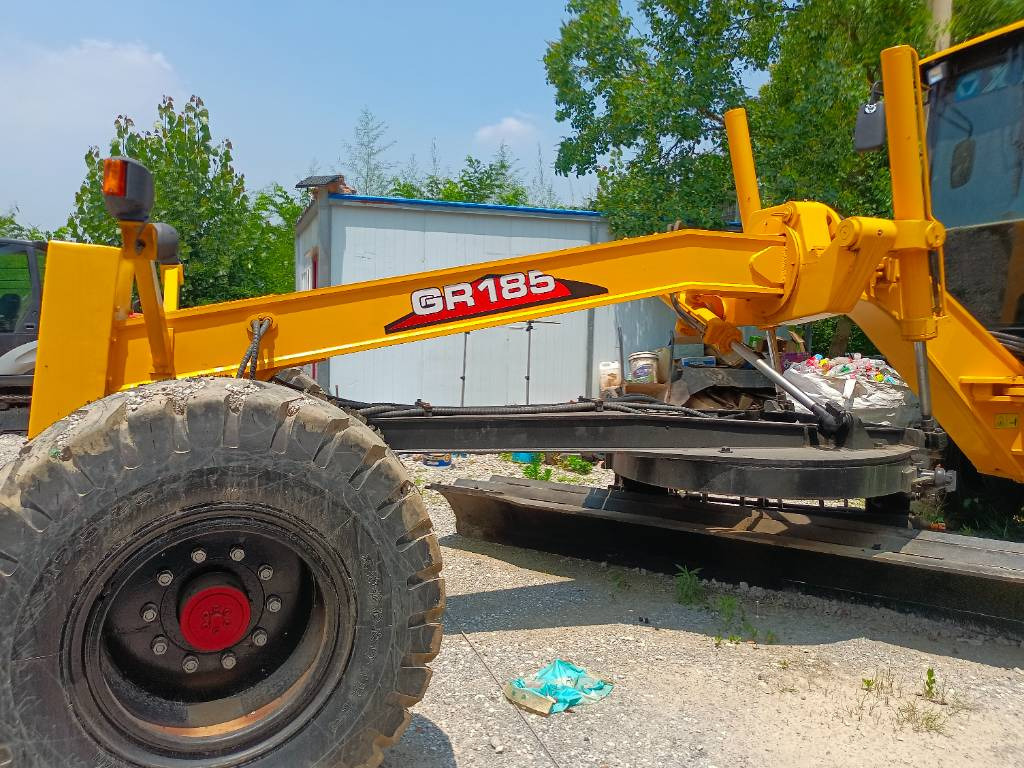 XCMG GR 185 - Грейдер: снимка 3 XCMG GR 185 - Грейдер: снимка 3