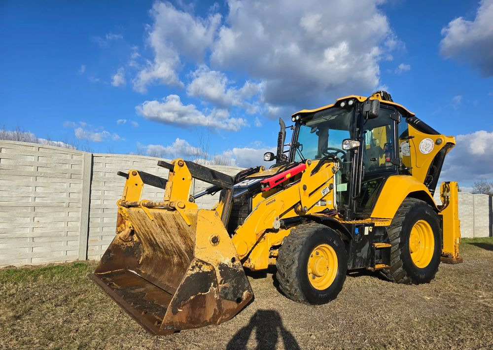 Caterpillar - Багер-товарач: снимка 3 Caterpillar - Багер-товарач: снимка 3