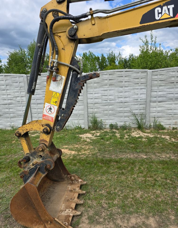 Caterpillar - Верижен багер: снимка 5 Caterpillar - Верижен багер: снимка 5