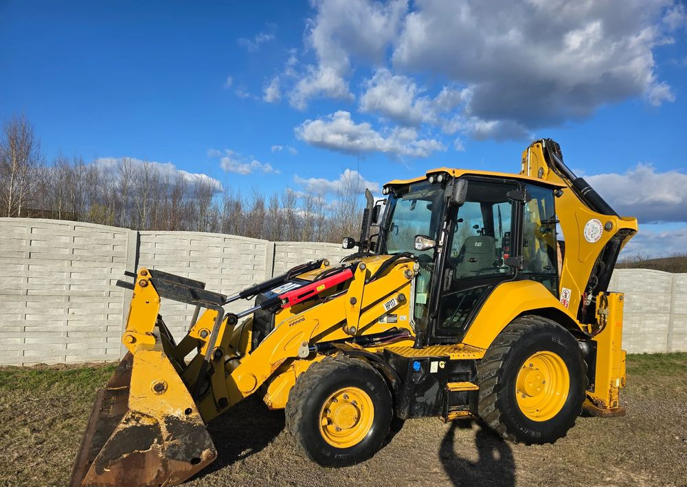 Caterpillar - Багер-товарач: снимка 1 Caterpillar - Багер-товарач: снимка 1
