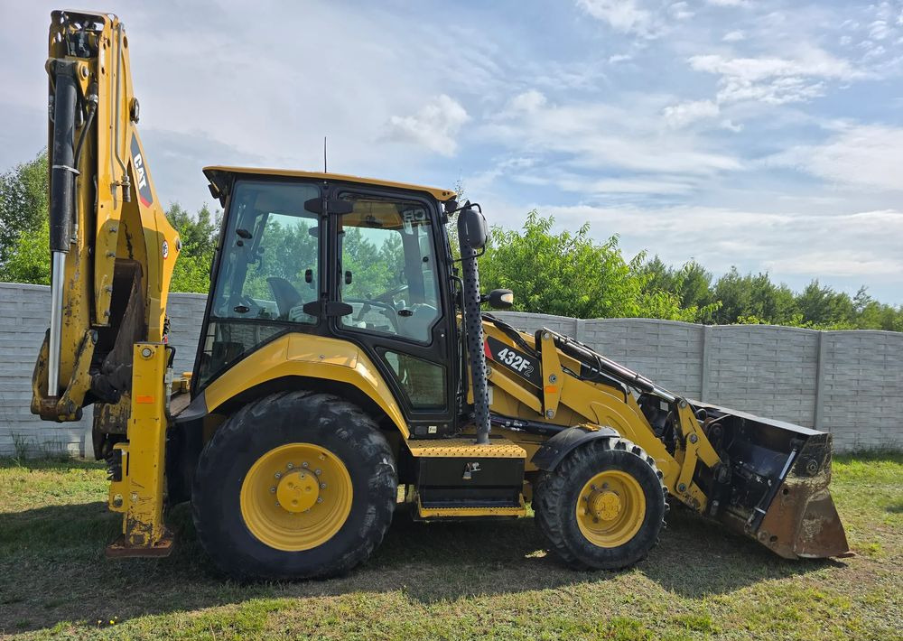 Багер-товарач Caterpillar: снимка 10