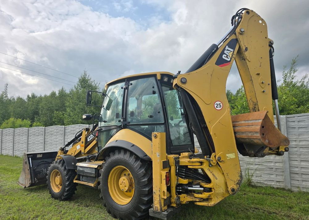Caterpillar - Багер-товарач: снимка 5 Caterpillar - Багер-товарач: снимка 5