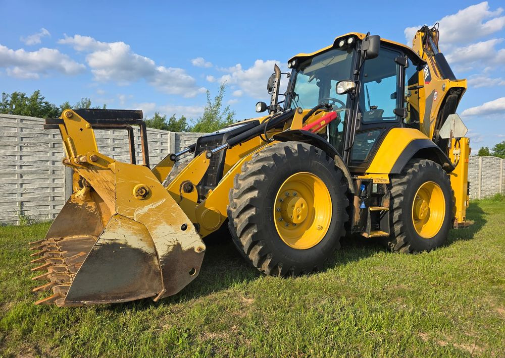 Caterpillar - Багер-товарач: снимка 1 Caterpillar - Багер-товарач: снимка 1