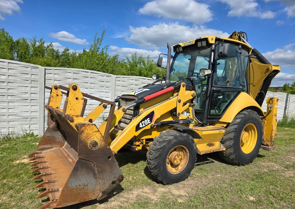 Caterpillar - Багер-товарач: снимка 2 Caterpillar - Багер-товарач: снимка 2