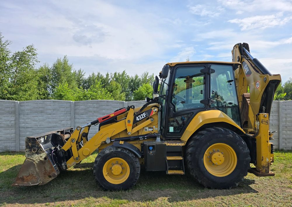 Багер-товарач Caterpillar: снимка 6